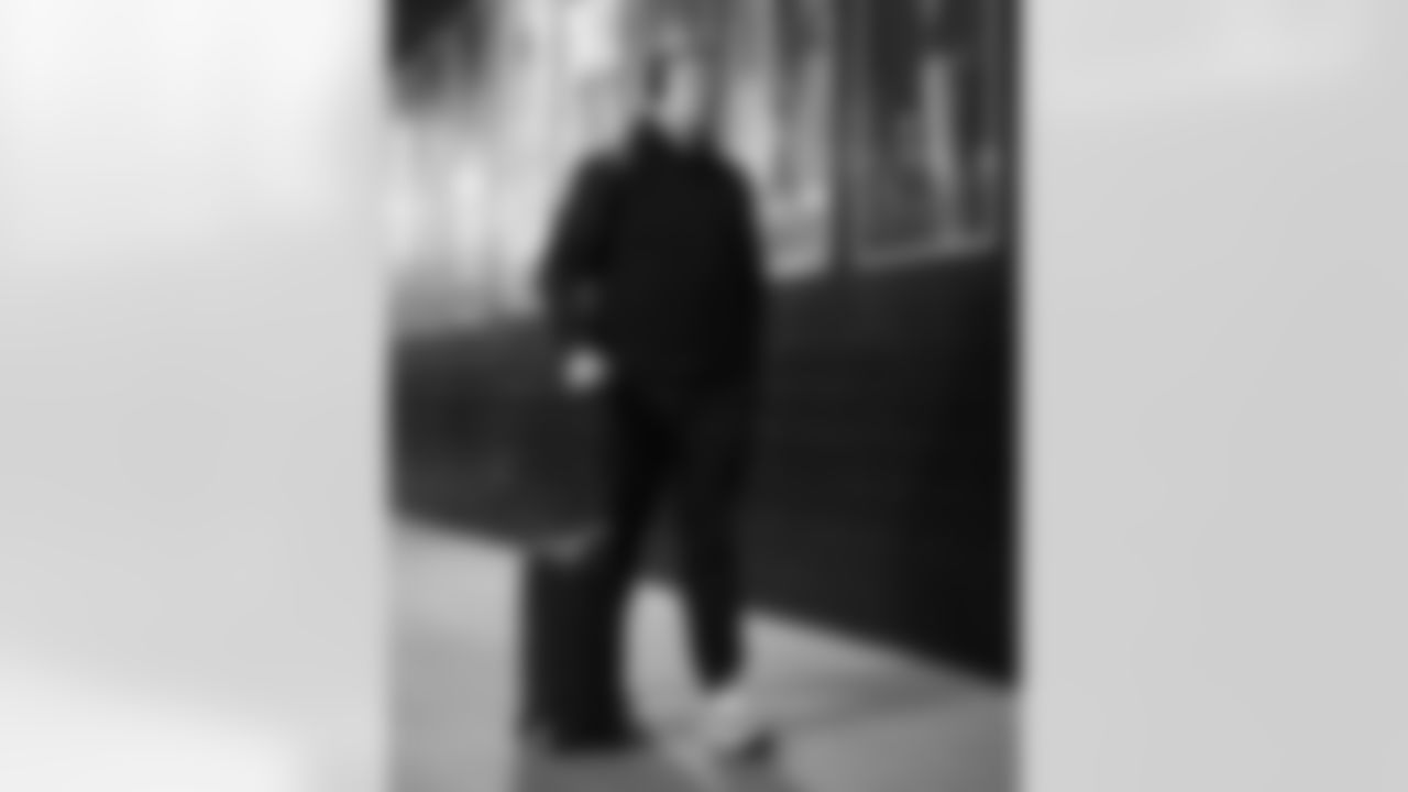 New England Patriots vs Buffalo Bills, Regular Season, December 14, 2025 at Gillette Stadium.