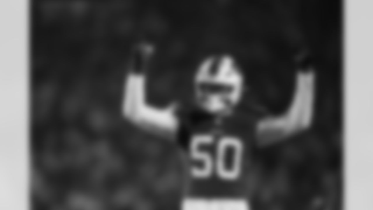 Buffalo Bills vs Philadelphia Eagles, Regular Season, December 28, 2025 at Highmark Stadium.