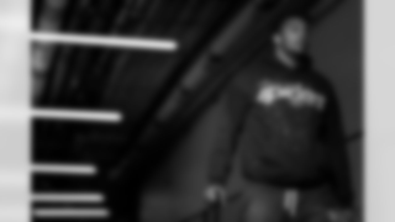 Cleveland Browns vs Buffalo Bills, Regular Season, December 21, 2025 at Huntington Bank Field.