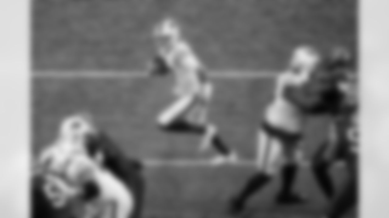 Buffalo Bills vs Tampa Bay Buccaneers, Regular Season, November 16, 2025 at Highmark Stadium.