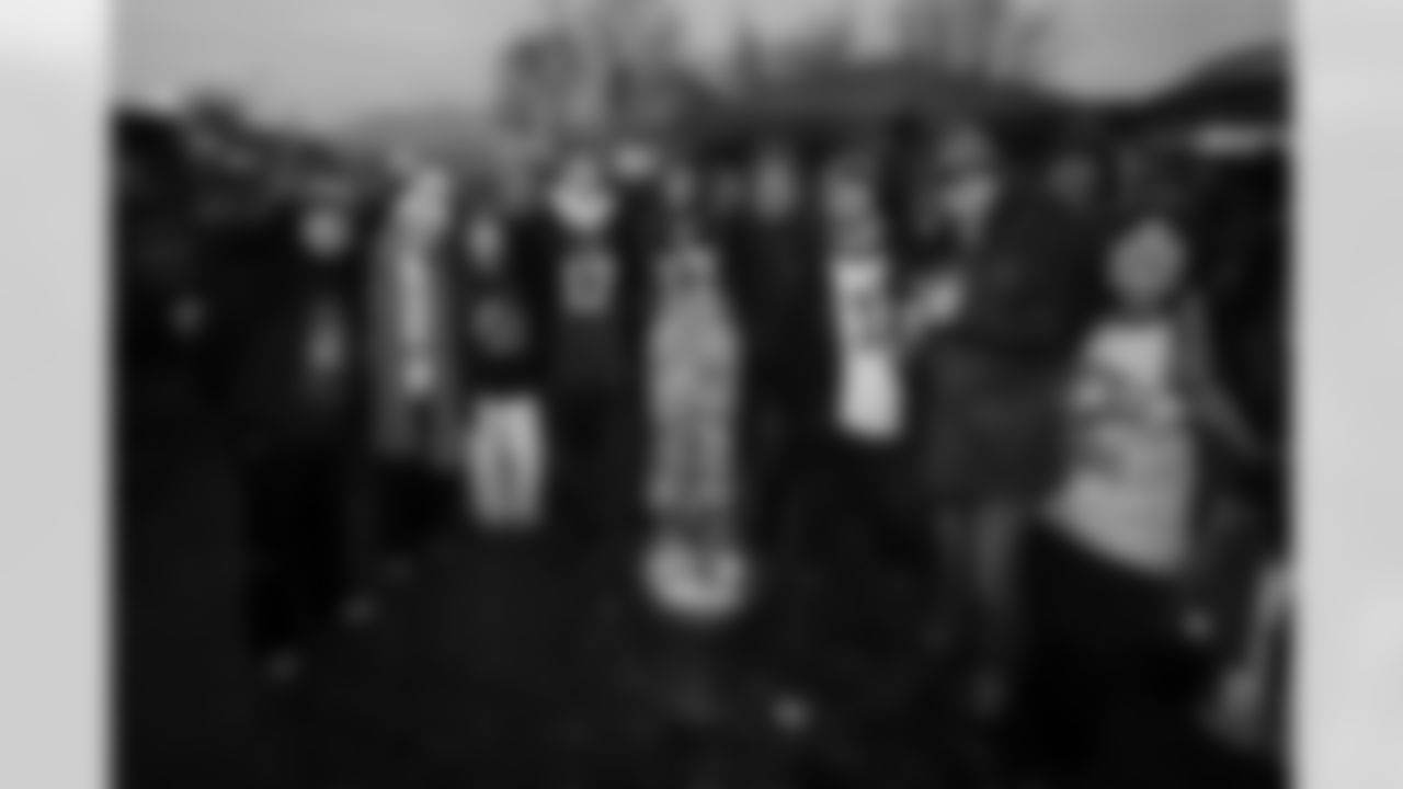 Buffalo Bills vs Philadelphia Eagles, Regular Season, December 28, 2025 at Highmark Stadium.