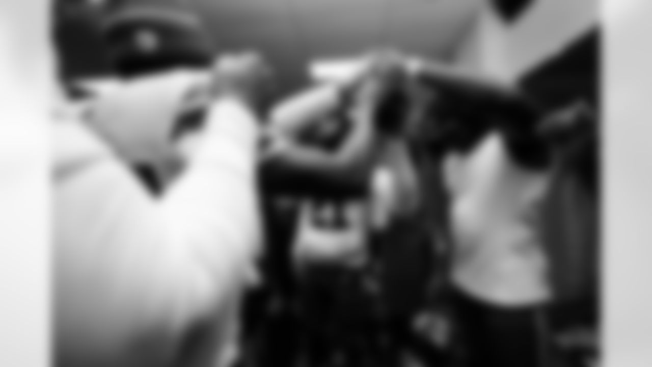 Cleveland Browns vs Buffalo Bills, Regular Season, December 21, 2025 at Huntington Bank Field.