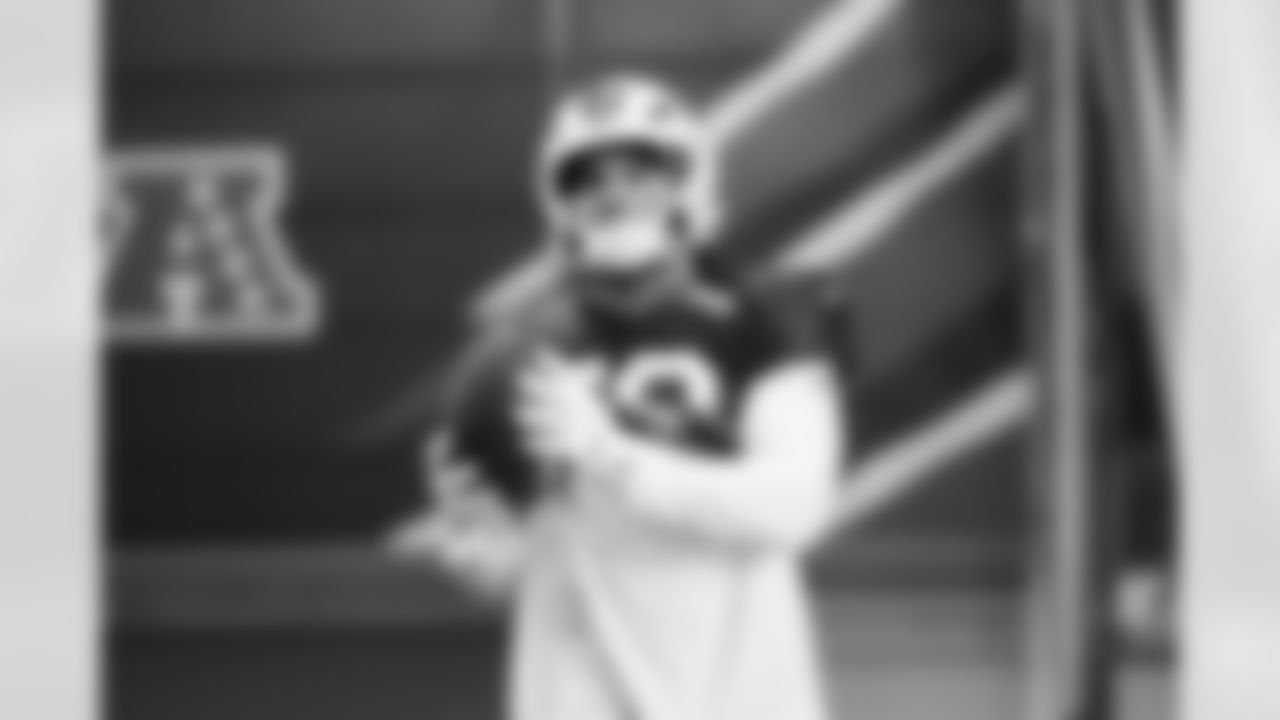 Matt Milano. Buffalo Bills Week 15 Practice, December 11, 2025 at Buffalo Bills Training Center.