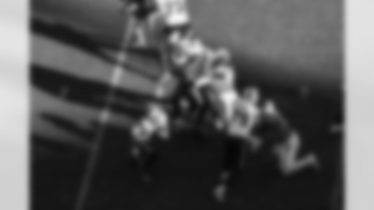 Buffalo Bills vs Denver Broncos, Divisional Game, January 17, 2026 at Empower Field at Mile High.