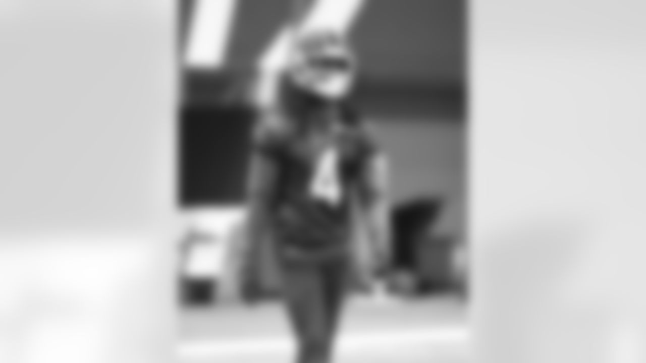 James Cook (4). Buffalo Bills Week 18 Practice, January 02, 2026 at Highmark Stadium.