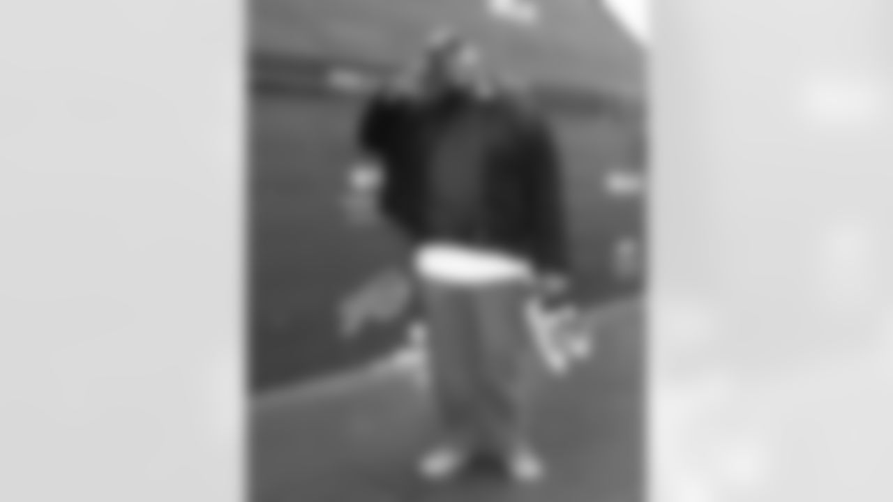 Buffalo Bills vs New York Jets, Regular Season, January 04, 2026 at Highmark Stadium.