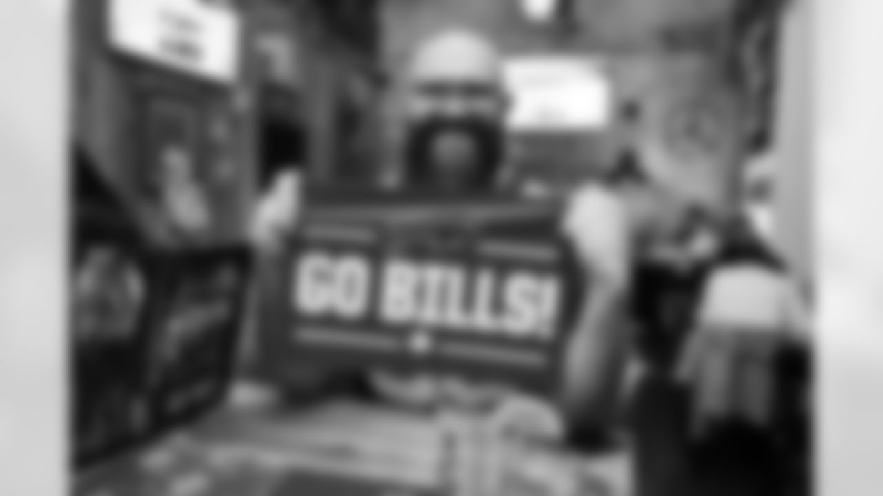 Bills v Chiefs Montreal Watch Party, November 02, 2025 at La Belle et La Boeuf.