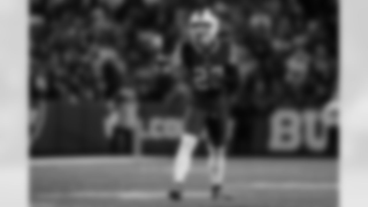 Buffalo Bills vs Denver Broncos, Regular Season, November 13, 2023 at Highmark Stadium.