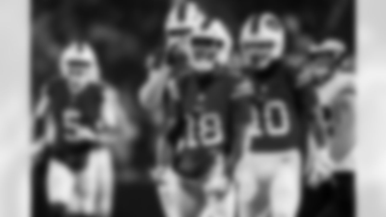 Buffalo Bills vs Philadelphia Eagles, Regular Season, December 28, 2025 at Highmark Stadium.