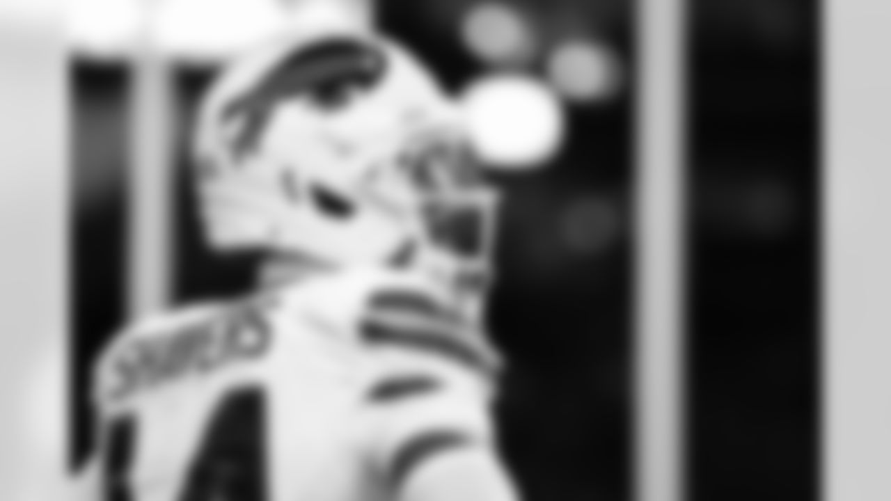 Houston Texans vs Buffalo Bills, Regular Season, November 20, 2025 at NRG Stadium.