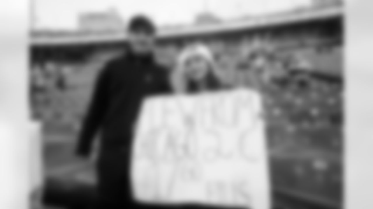 Buffalo Bills vs Philadelphia Eagles, Regular Season, December 28, 2025 at Highmark Stadium.