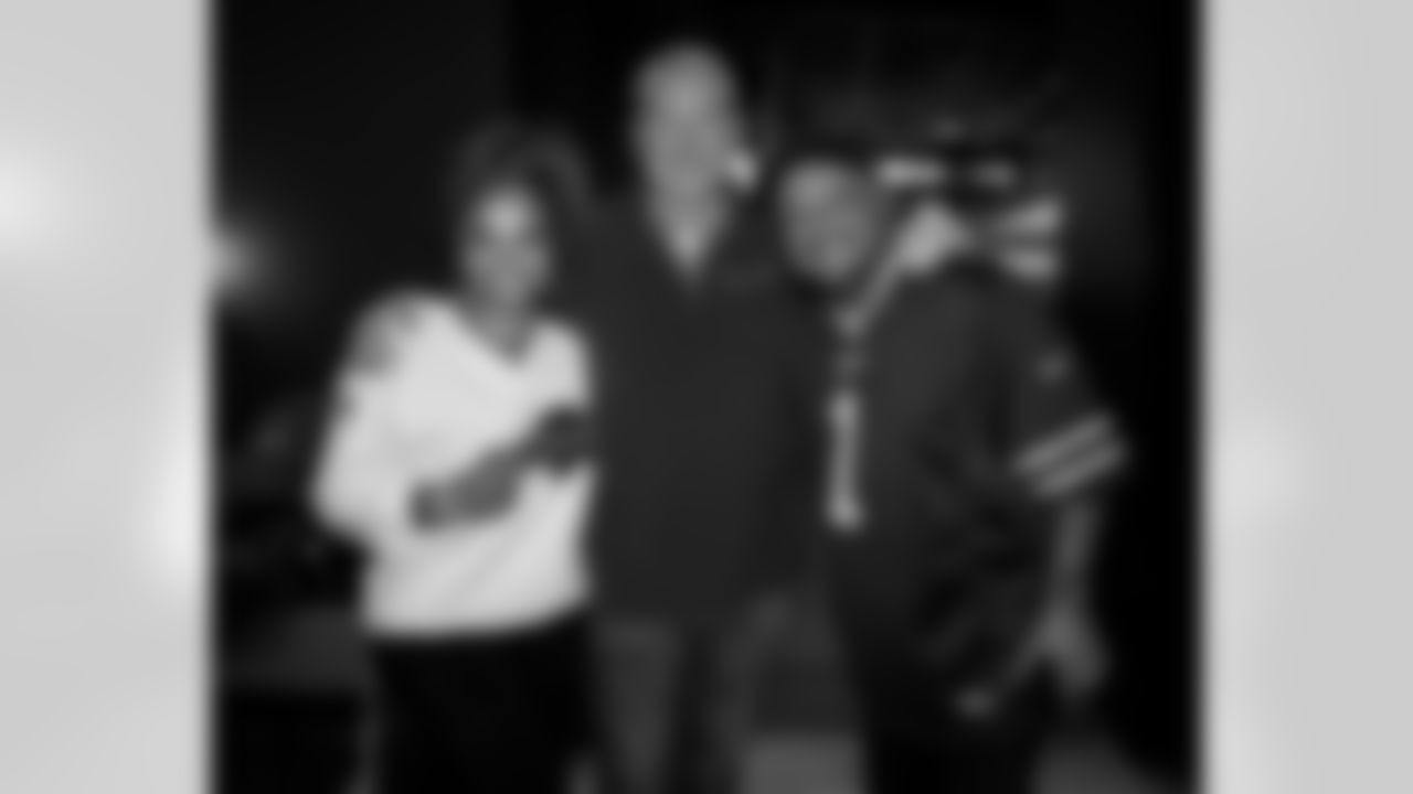 Bills v Chiefs Ontario Watch Party, November 02, 2025 at Real Sports Bar & Grill.