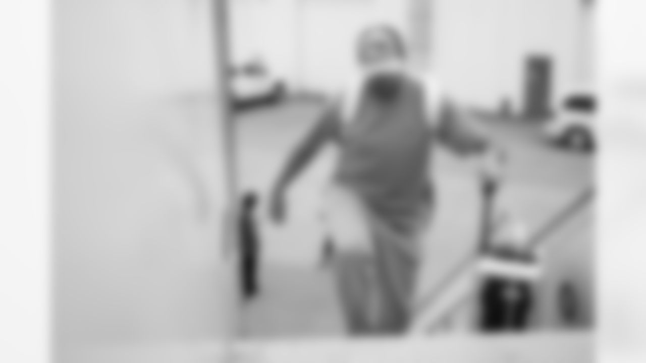 Josh Allen (17). Buffalo Bills travel to East Rutherford, September 13, 2025.