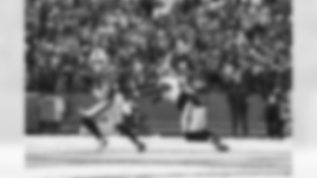 Buffalo Bills vs Cincinnati Bengals, Regular Season, December 07, 2025 at Highmark Stadium.