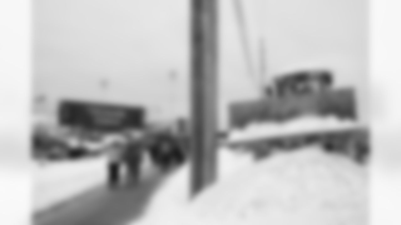 Buffalo Bills vs New York Jets, Regular Season, January 04, 2026 at Highmark Stadium.