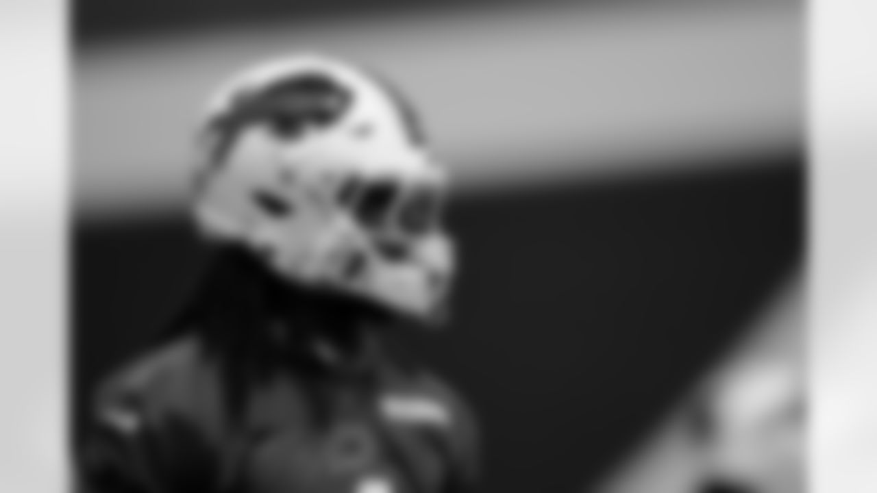 James Cook (4). Buffalo Bills Week 17 Practice, December 26, 2025 at Buffalo Bills Training Center.