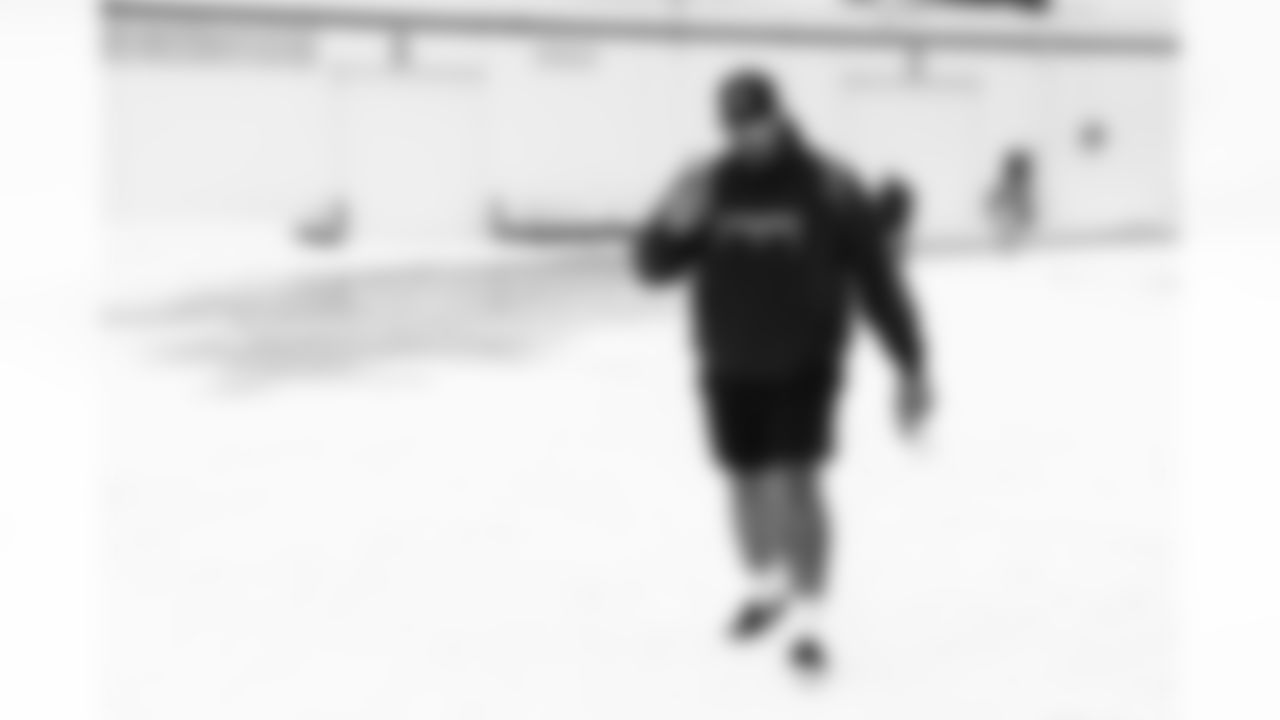 Dion Dawkins (73). Buffalo Bills travel to Denver, January 16, 2026 at Buffalo Niagara International Airport.