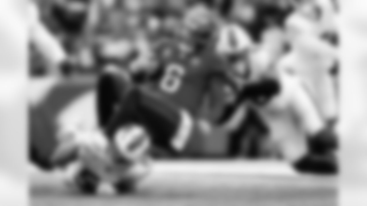 Terrel Bernard (8), Matt Milano (58). Buffalo Bills vs Tampa Bay Buccaneers, Regular Season, November 16, 2025 at Highmark Stadium.