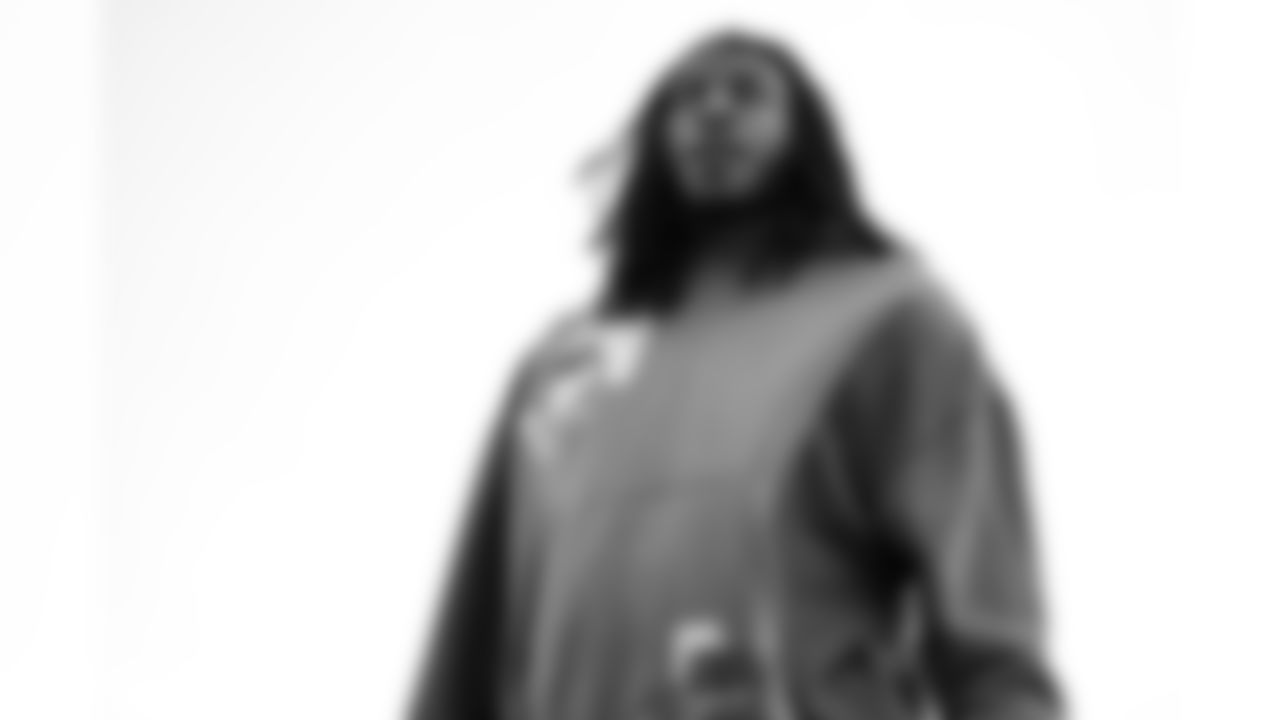 Dorian Williams (42). Buffalo Bills travel to Denver, January 16, 2026 at Buffalo Niagara International Airport.