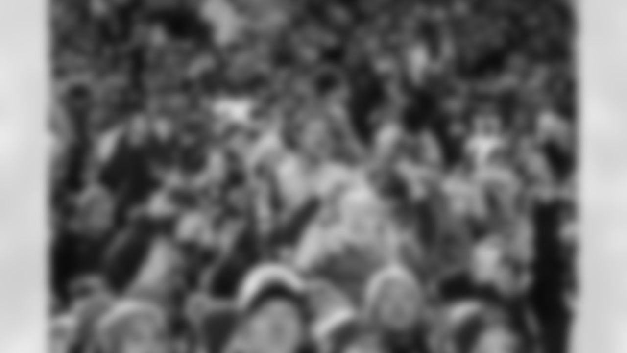 Buffalo Bills vs New York Jets, Regular Season, January 04, 2026 at Highmark Stadium.