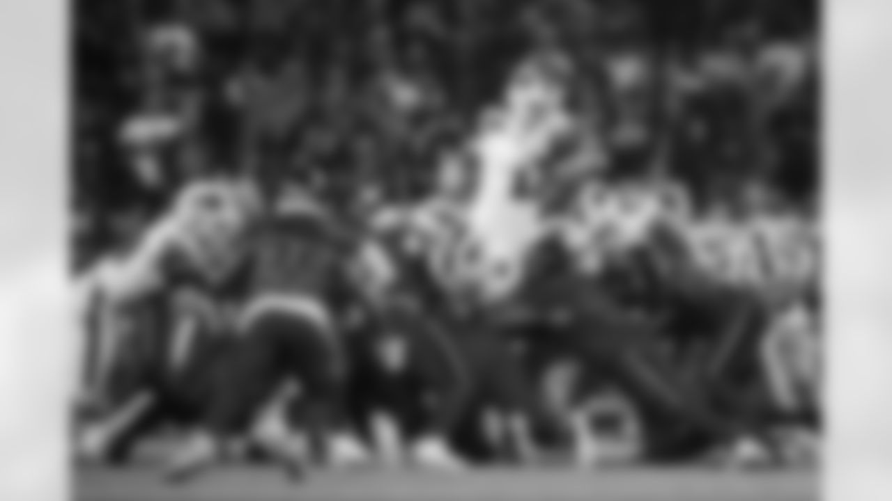 Josh Allen (17). Houston Texans vs Buffalo Bills, Regular Season, November 20, 2025 at NRG Stadium.