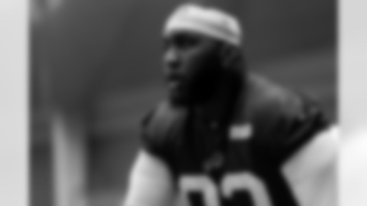 Zion Logue (93). Buffalo Bills Week 13 Practice, November 28, 2025 at Buffalo Bills Training Center.