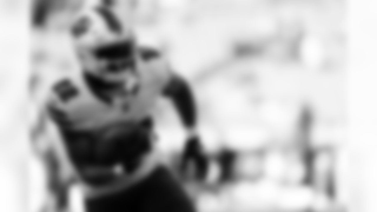 Cleveland Browns vs Buffalo Bills, Regular Season, December 21, 2025 at Huntington Bank Field.