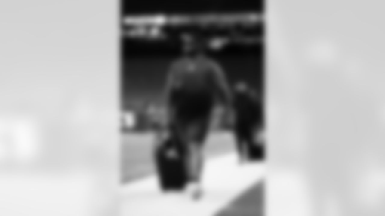 Houston Texans vs Buffalo Bills, Regular Season, November 20, 2025 at NRG Stadium.