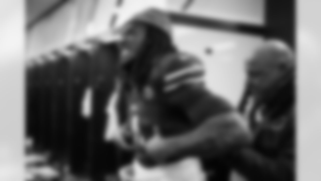 Buffalo Bills vs New York Jets, Regular Season, January 04, 2026 at Highmark Stadium.