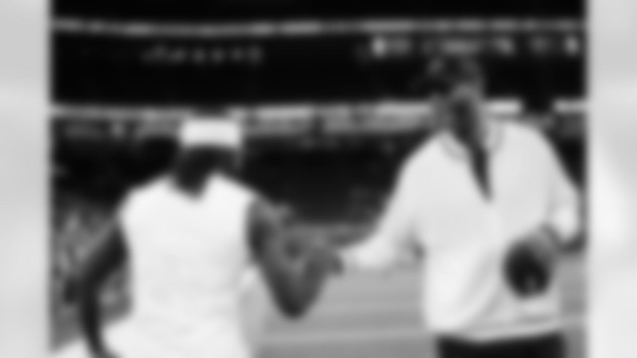 Houston Texans vs Buffalo Bills, Regular Season, November 20, 2025 at NRG Stadium.