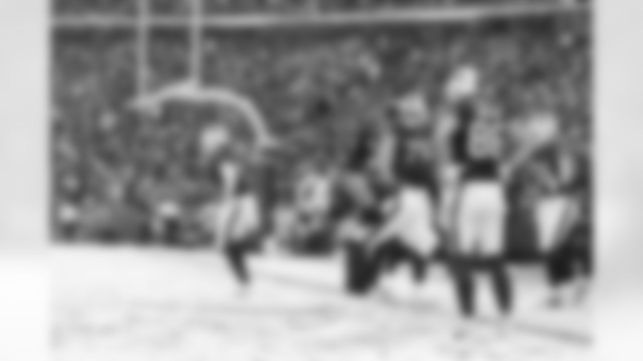 Buffalo Bills vs Cincinnati Bengals, Regular Season, December 07, 2025 at Highmark Stadium.