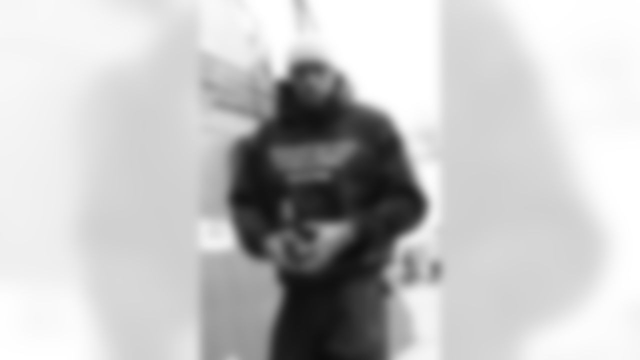 Buffalo Bills vs Tampa Bay Buccaneers, Regular Season, November 16, 2025 at Highmark Stadium.