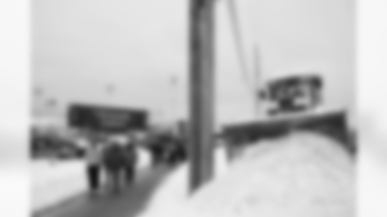 Buffalo Bills vs New York Jets, Regular Season, January 04, 2026 at Highmark Stadium.