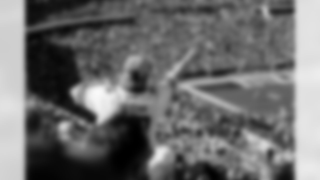 Buffalo Bills vs New Orleans Saints, Regular Season, September 28, 2025 at Highmark Stadium.