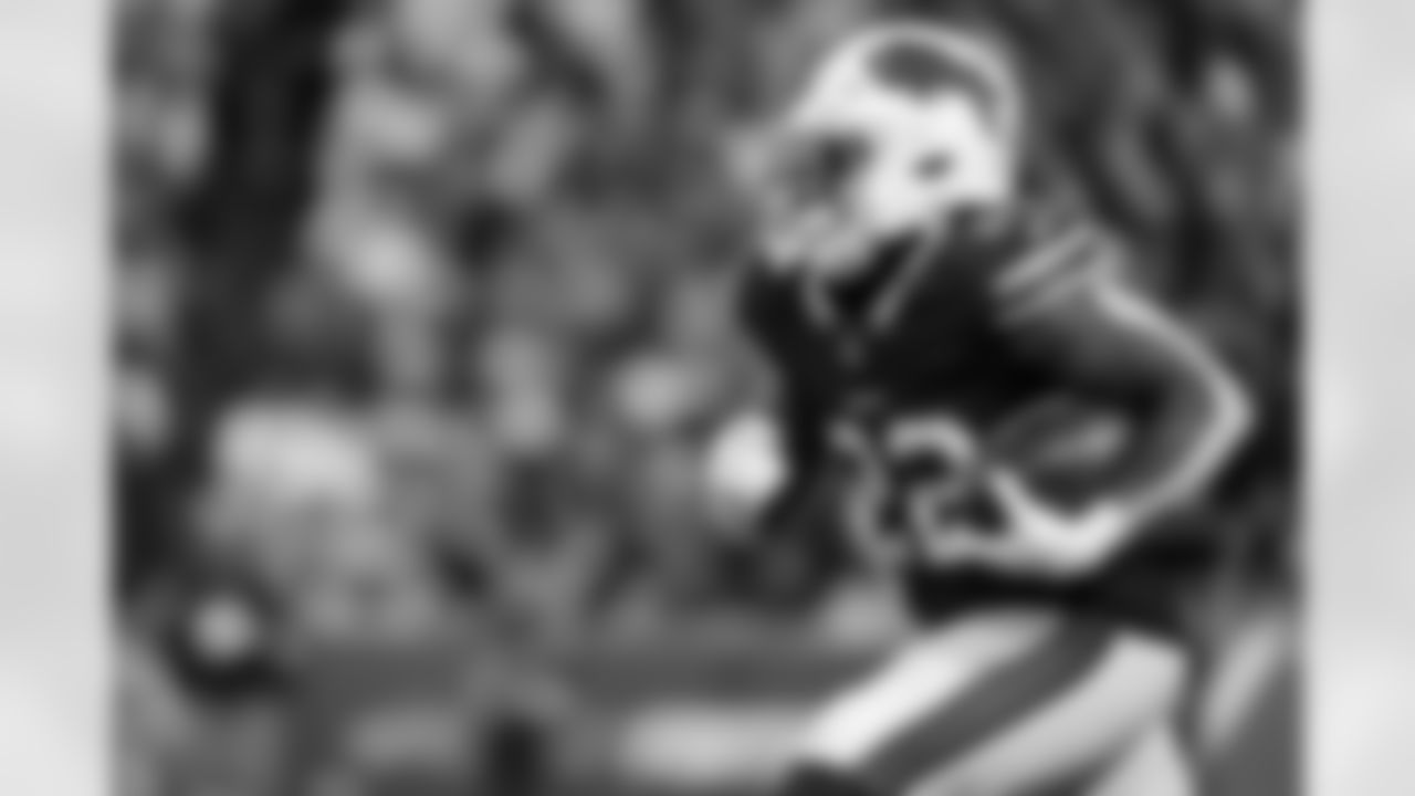 Buffalo Bills vs Kansas City Chiefs, Regular Season, November 02, 2025 at Highmark Stadium.