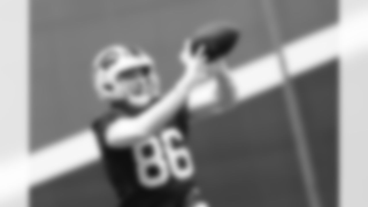 Dalton Kincaid (86). Buffalo Bills Week 9 Practice, October 30, 2025 at the Buffalo Bills Training Center.