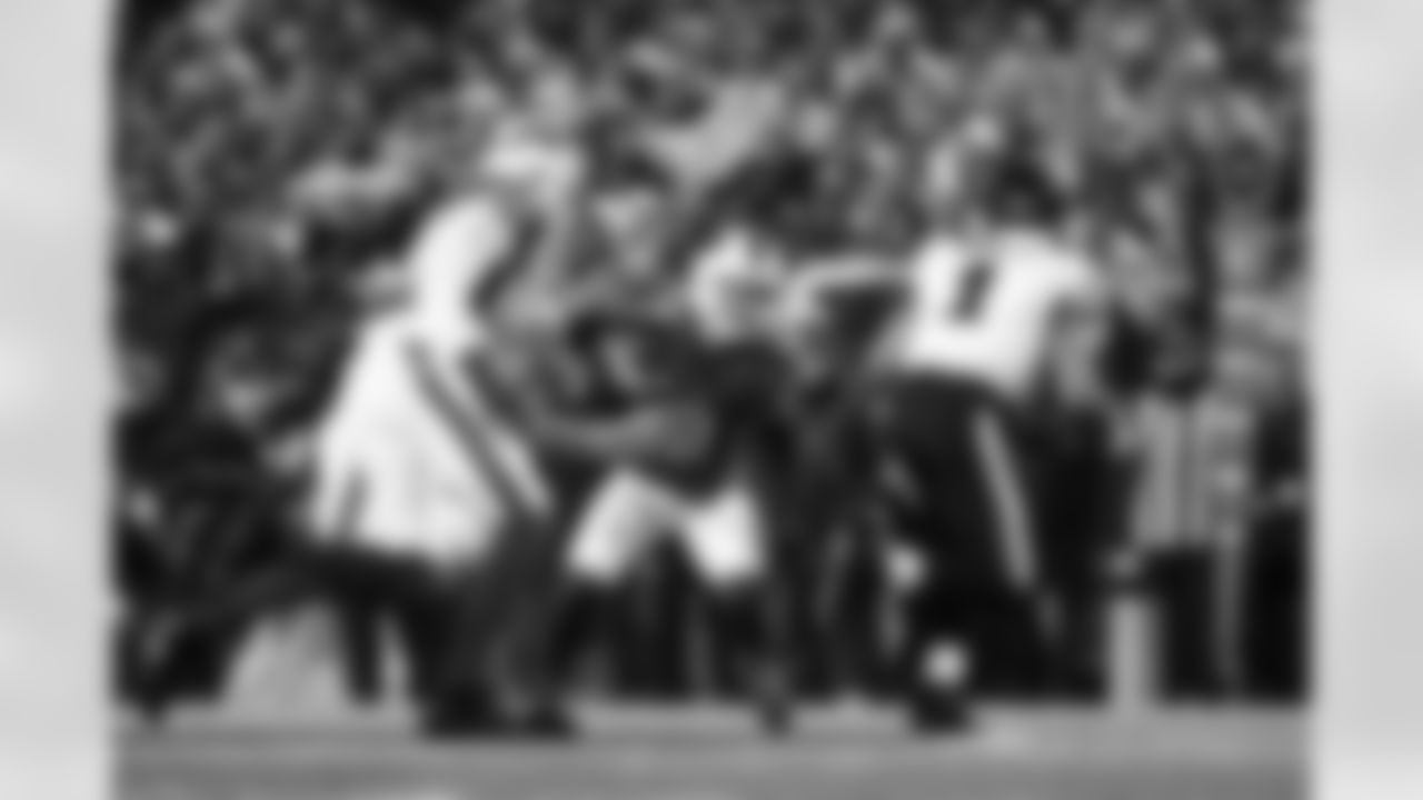 Buffalo Bills vs Philadelphia Eagles, Regular Season, December 28, 2025 at Highmark Stadium.