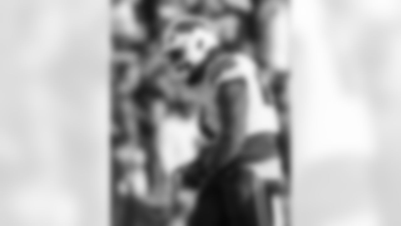 Buffalo Bills vs Jacksonville Jaguars, Wild Card Weekend, January 11, 2026 at EverBank Stadium.