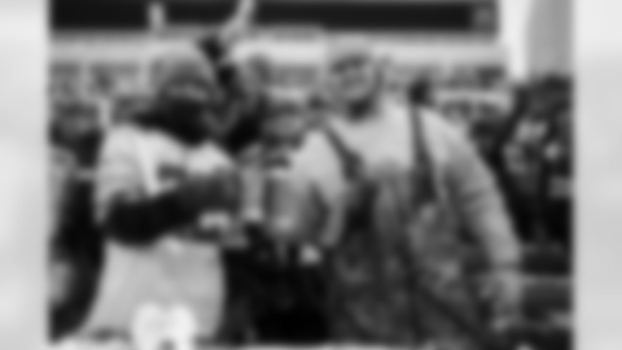 Buffalo Bills vs New York Jets, Regular Season, January 04, 2026 at Highmark Stadium.