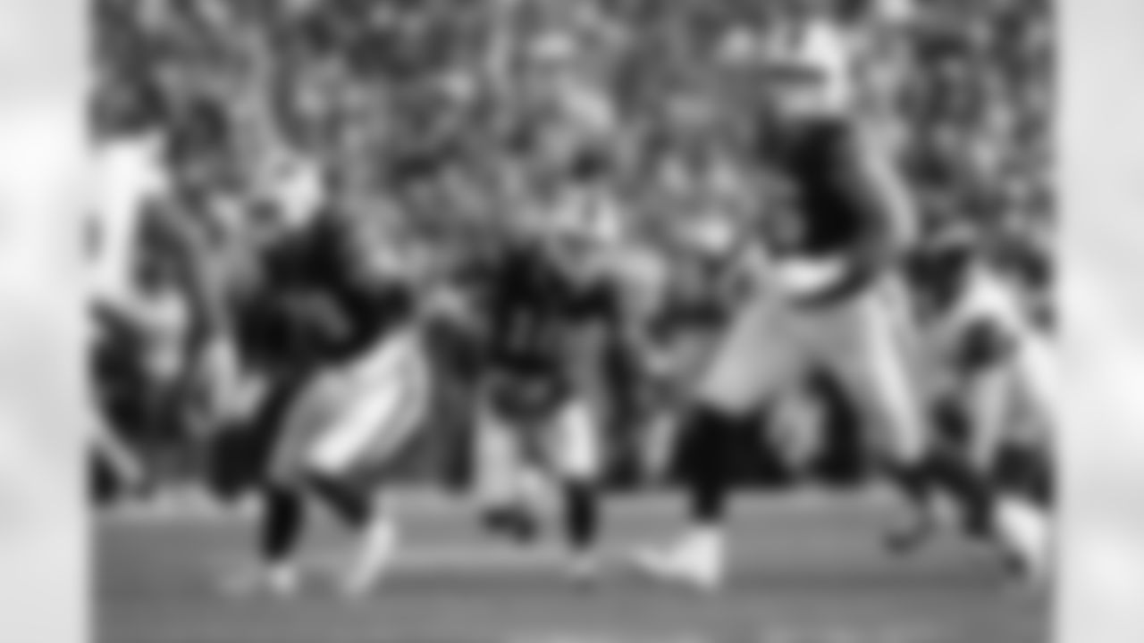 Buffalo Bills vs Denver Broncos, Wild Card Weekend, January 12, 2025 at Highmark Stadium.