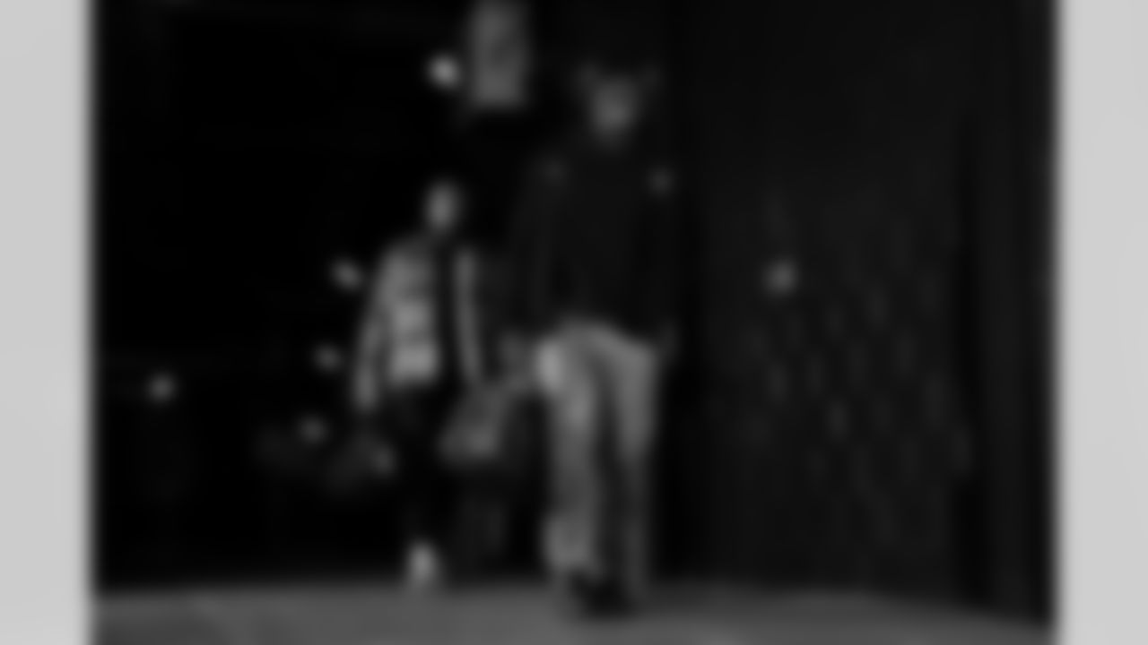 New England Patriots vs Buffalo Bills, Regular Season, December 14, 2025 at Gillette Stadium.