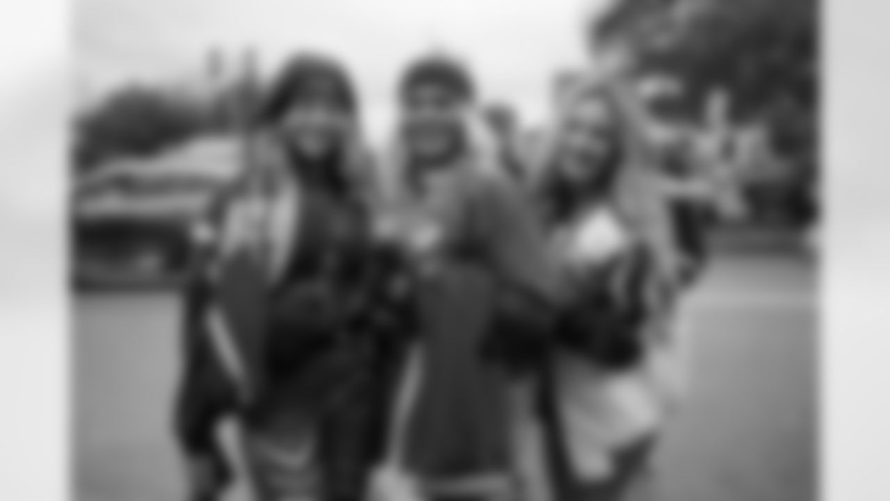 Buffalo Bills vs Jacksonville Jaguars, Wild Card Weekend, January 11, 2026 at EverBank Stadium.