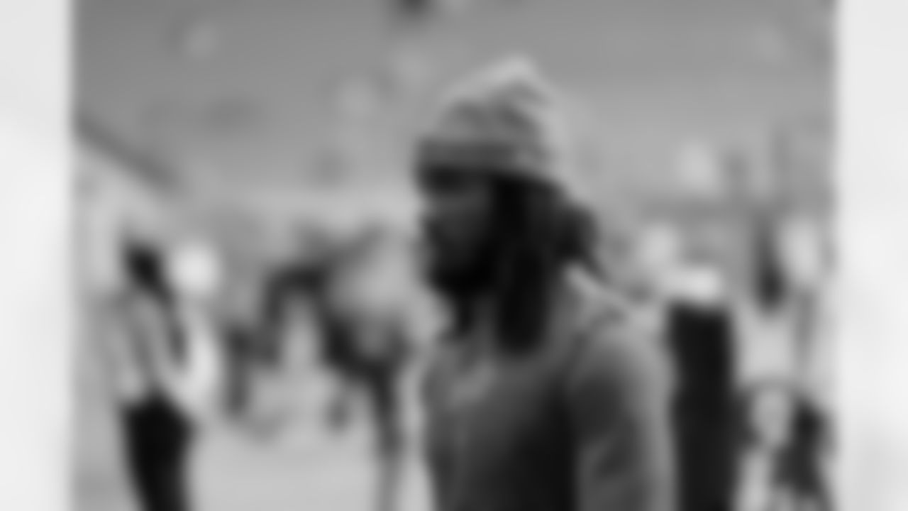 Miami Dolphins vs Buffalo Bills, Regular Season, November 09, 2025 at Hard Rock Stadium.