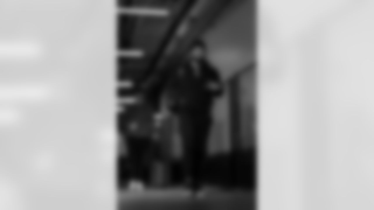 Cleveland Browns vs Buffalo Bills, Regular Season, December 21, 2025 at Huntington Bank Field.