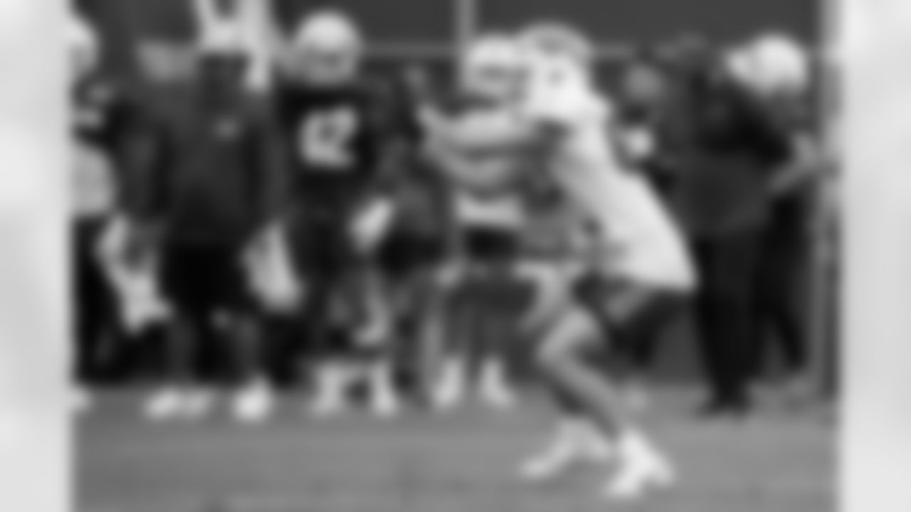 Keleki Latu (83). Buffalo Bills Training Camp, August 20, 2025 at Buffalo Bills Training Facility.
