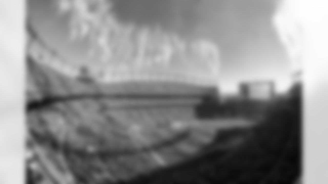 Buffalo Bills vs Denver Broncos, Divisional Game, January 17, 2026 at Empower Field at Mile High.