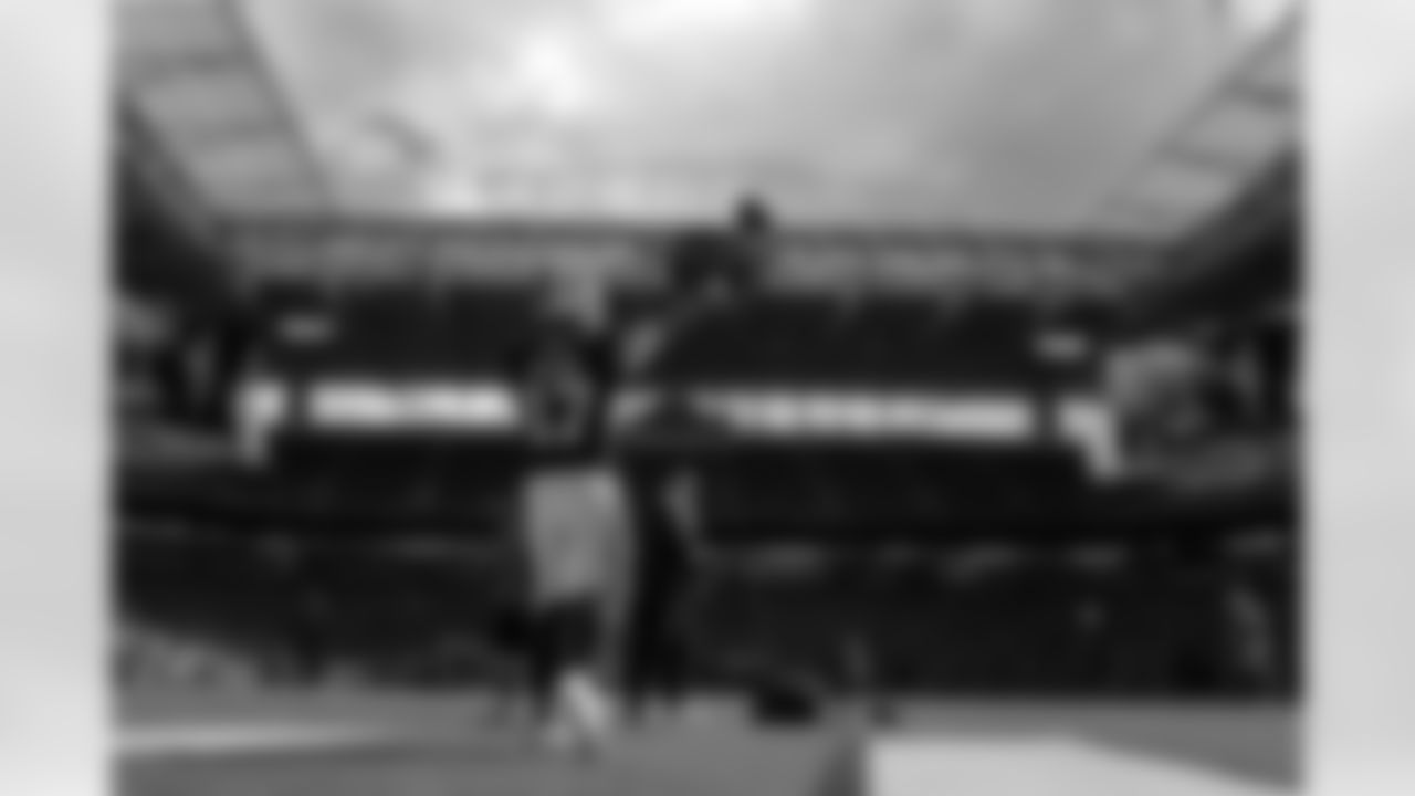 Josh Allen (17). Miami Dolphins vs Buffalo Bills, Regular Season, November 09, 2025 at Hard Rock Stadium.