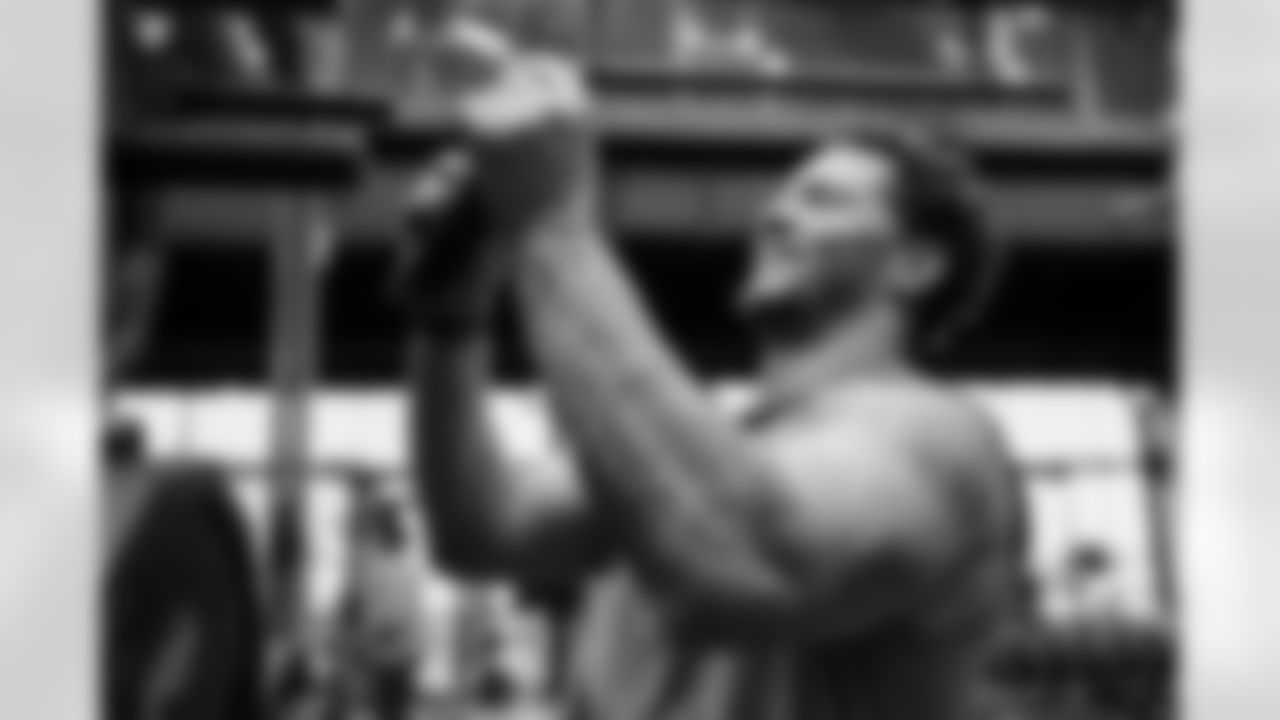 Terrel Bernard (43). Buffalo Bills train during Phase 1 of voluntary off-season workouts, April 24, 2024 at 1 Bills Drive.