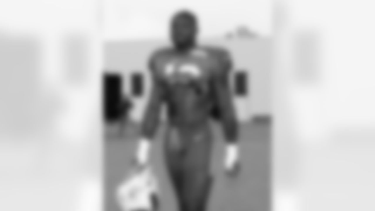Edefuan Ulofoshio (48). Buffalo Bills Training Camp, August 21, 2025 at Buffalo Bills Training Facility.