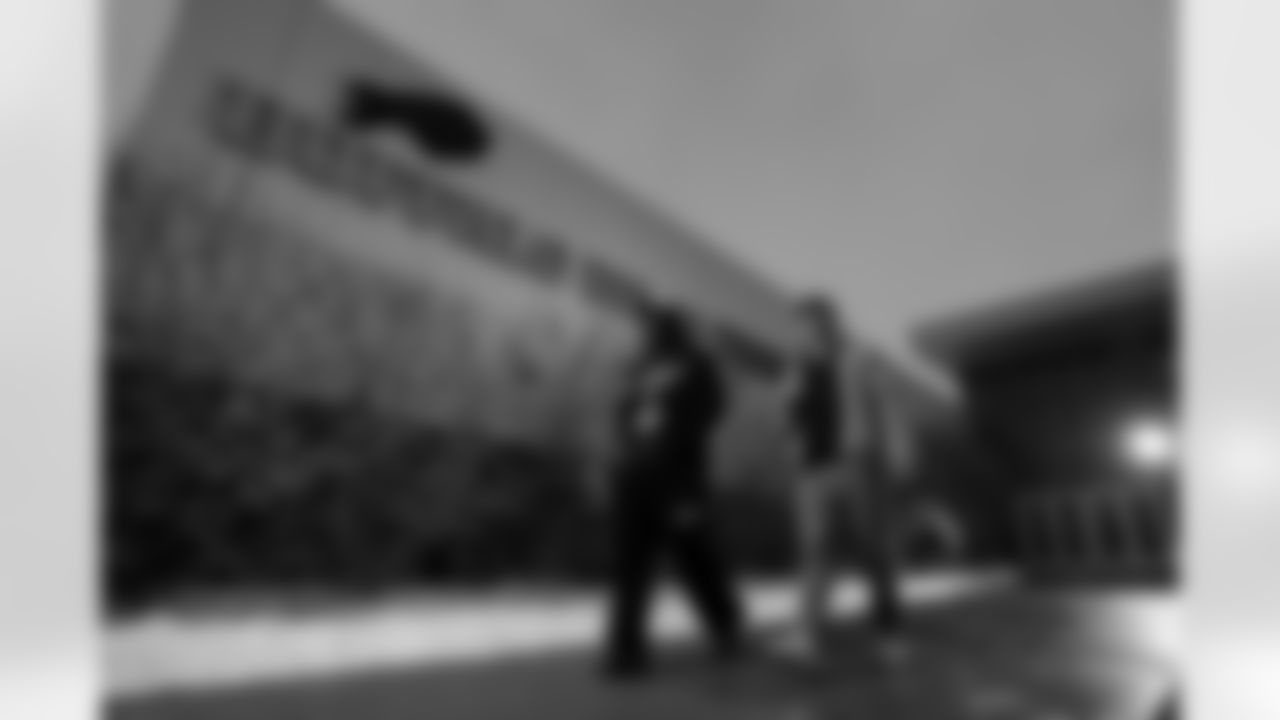 Buffalo Bills vs Cincinnati Bengals, Regular Season, December 07, 2025 at Highmark Stadium.